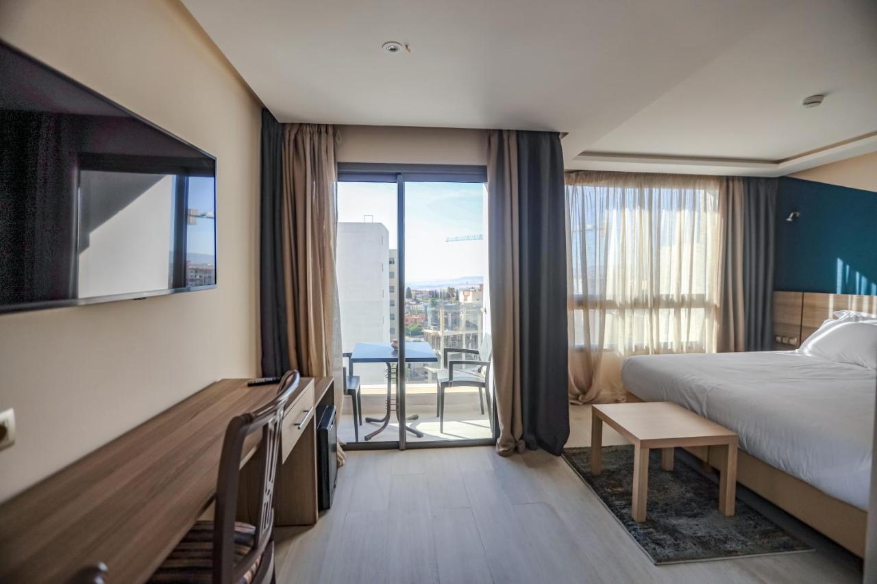 Hotel Belle Vue แมกเนส ภายนอก รูปภาพ