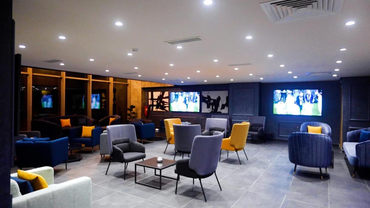 Hotel Belle Vue แมกเนส ภายนอก รูปภาพ